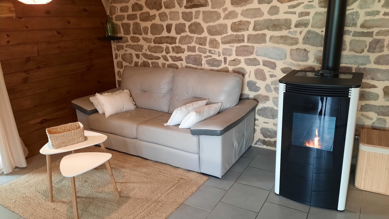 Photo of Livingroom in Recoules-Previnquieres