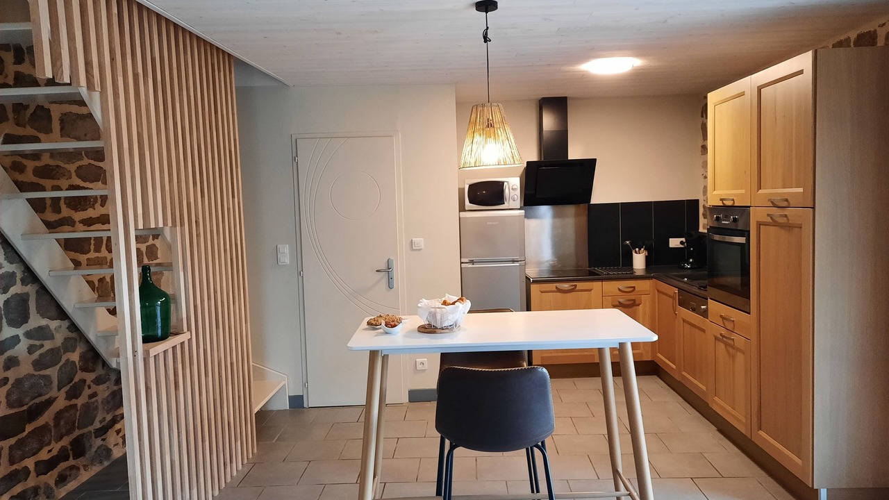 Photo of Kitchen in Recoules-Previnquieres