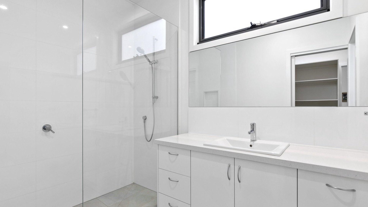 Photo of Bathroom in Lorne