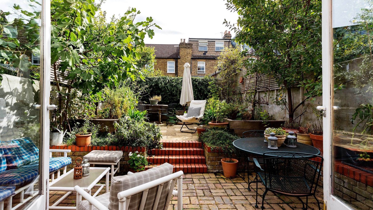 Photo of Outdoor in Nightingale