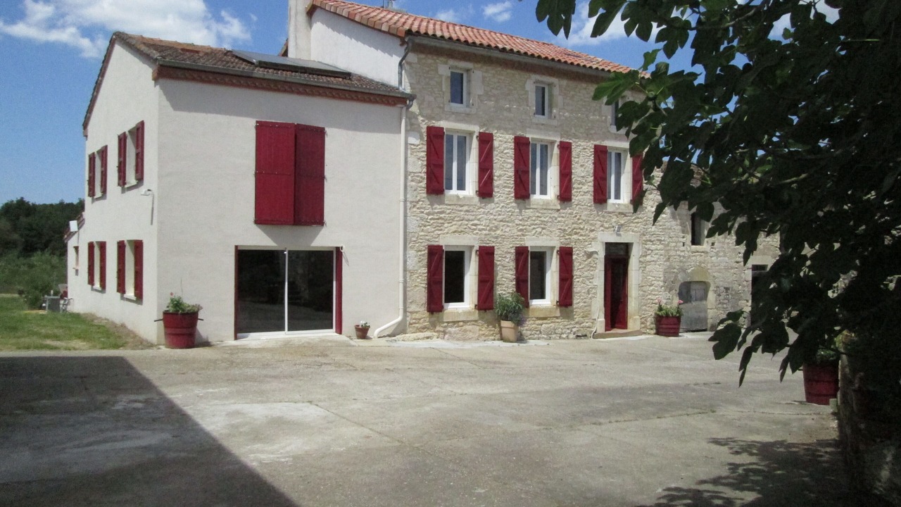 Photo of Outdoor in Villeneuve-sur-Vere