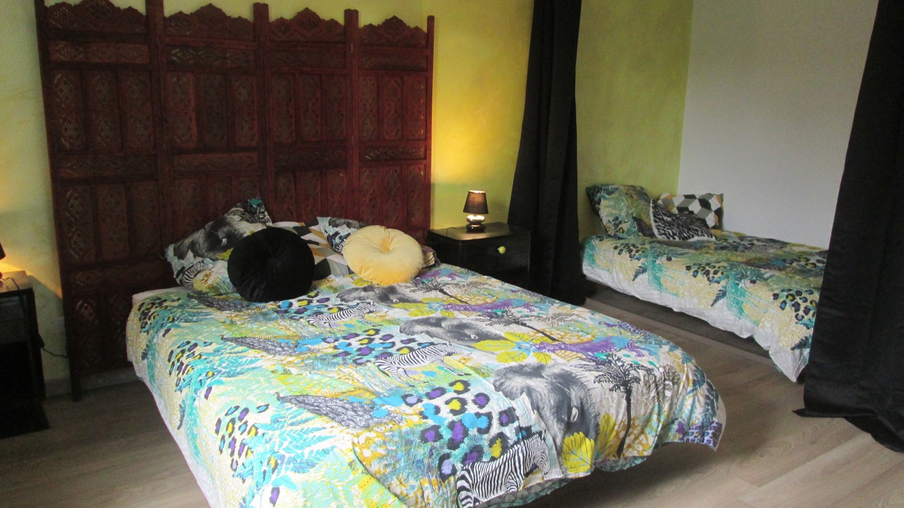 Photo of Bedroom in Villeneuve-sur-Vere
