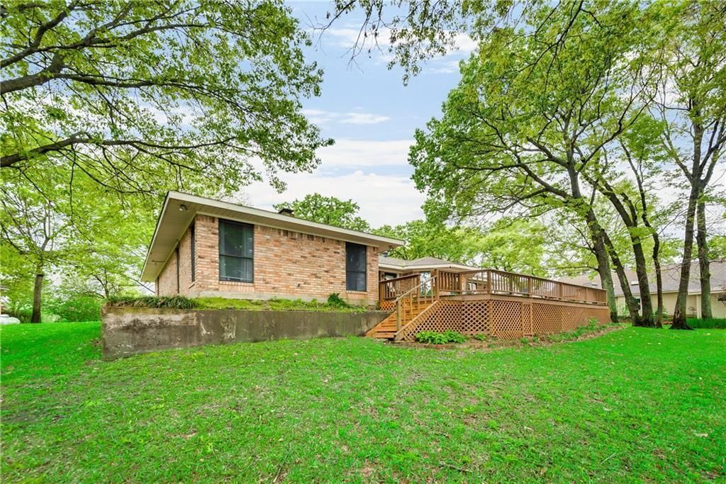 Photo of Others in StarCrest Estates