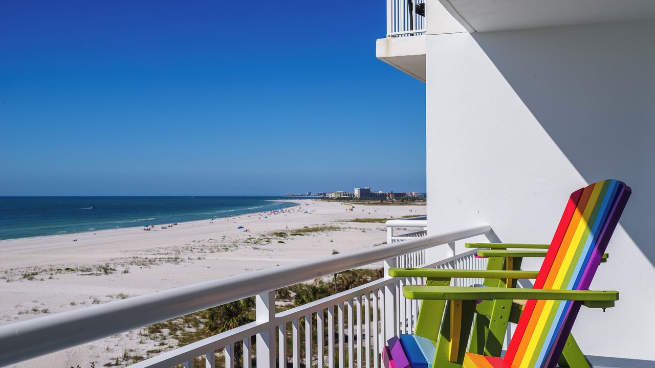 Photo of Patio Balcony in Treasure Island