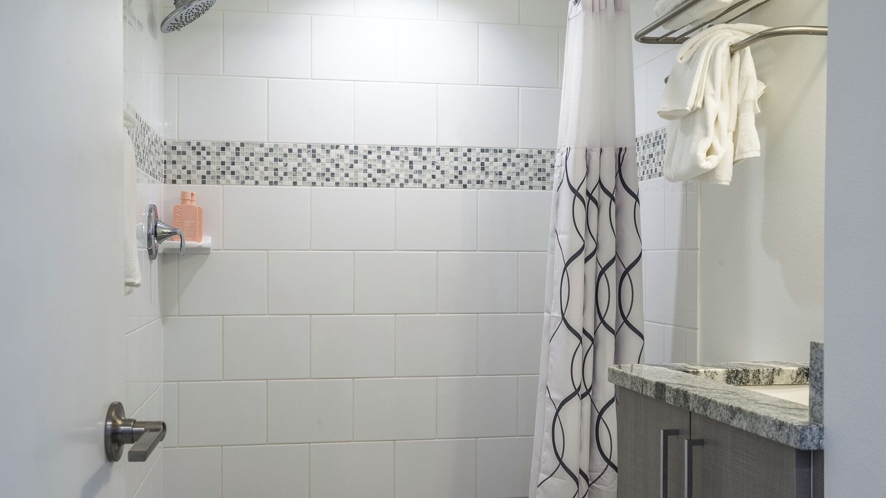 Photo of Bathroom in Treasure Island