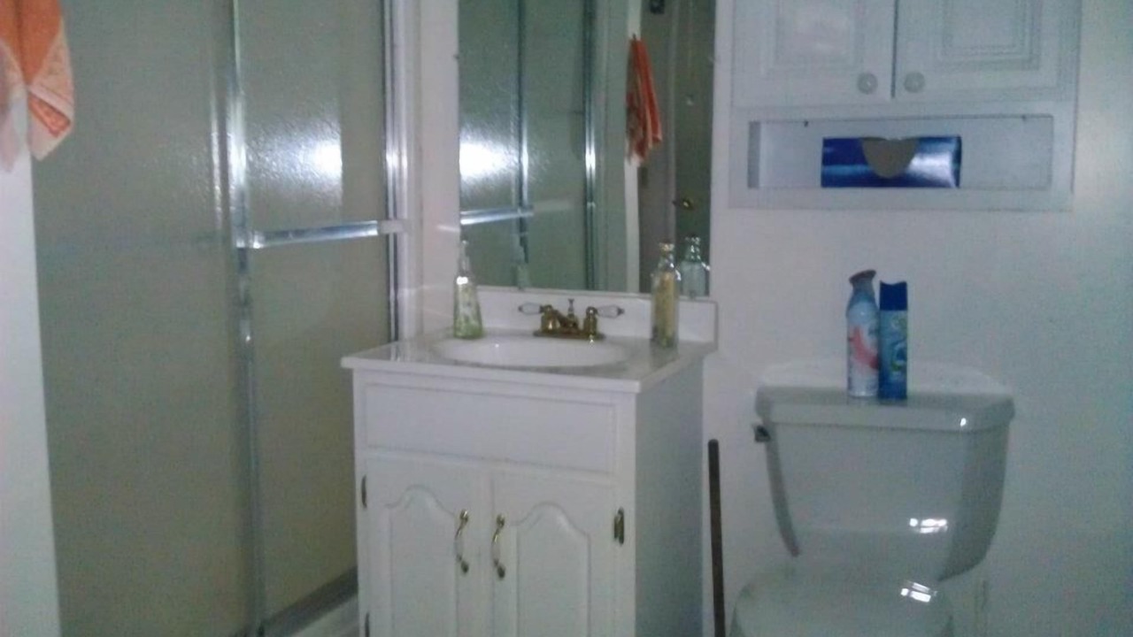 Photo of Bathroom in Valois