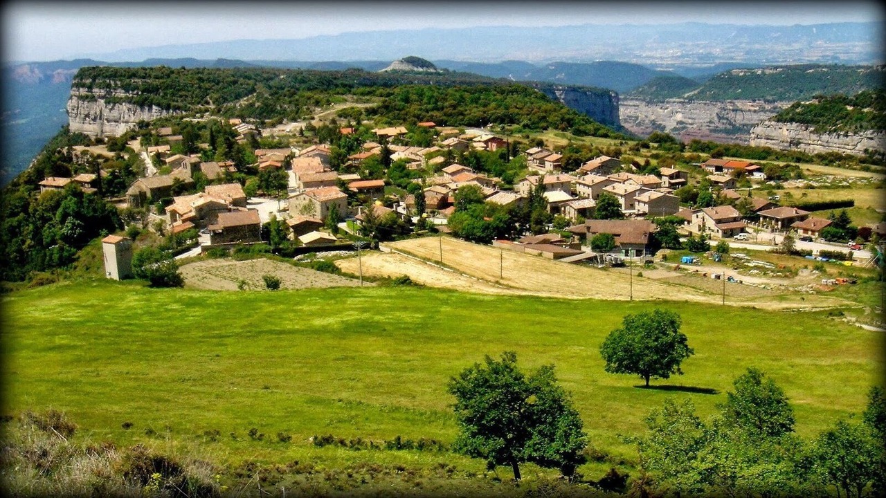 Photo of Others in Tavertet