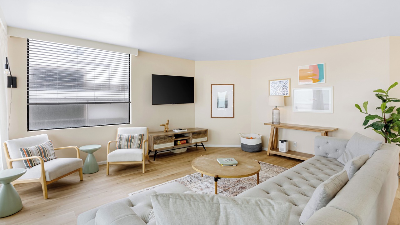 Photo of Bedroom in South Mission Beach