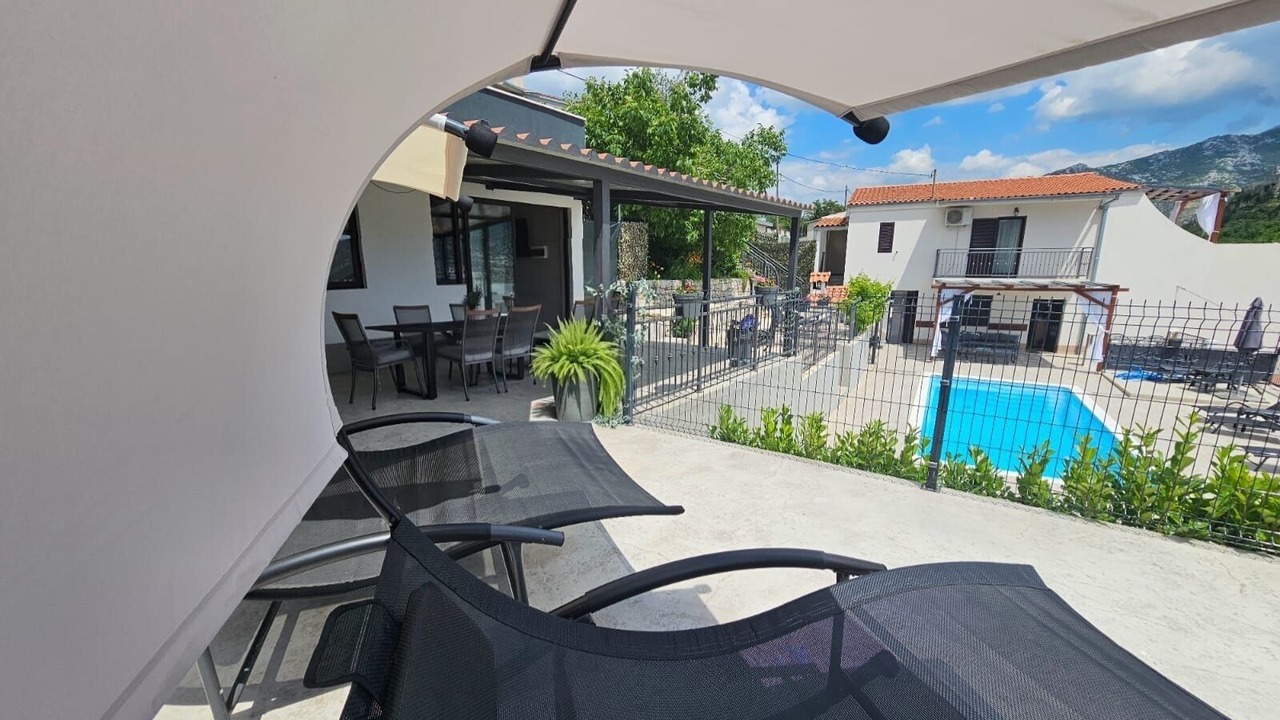 Photo of Outdoor in Klis