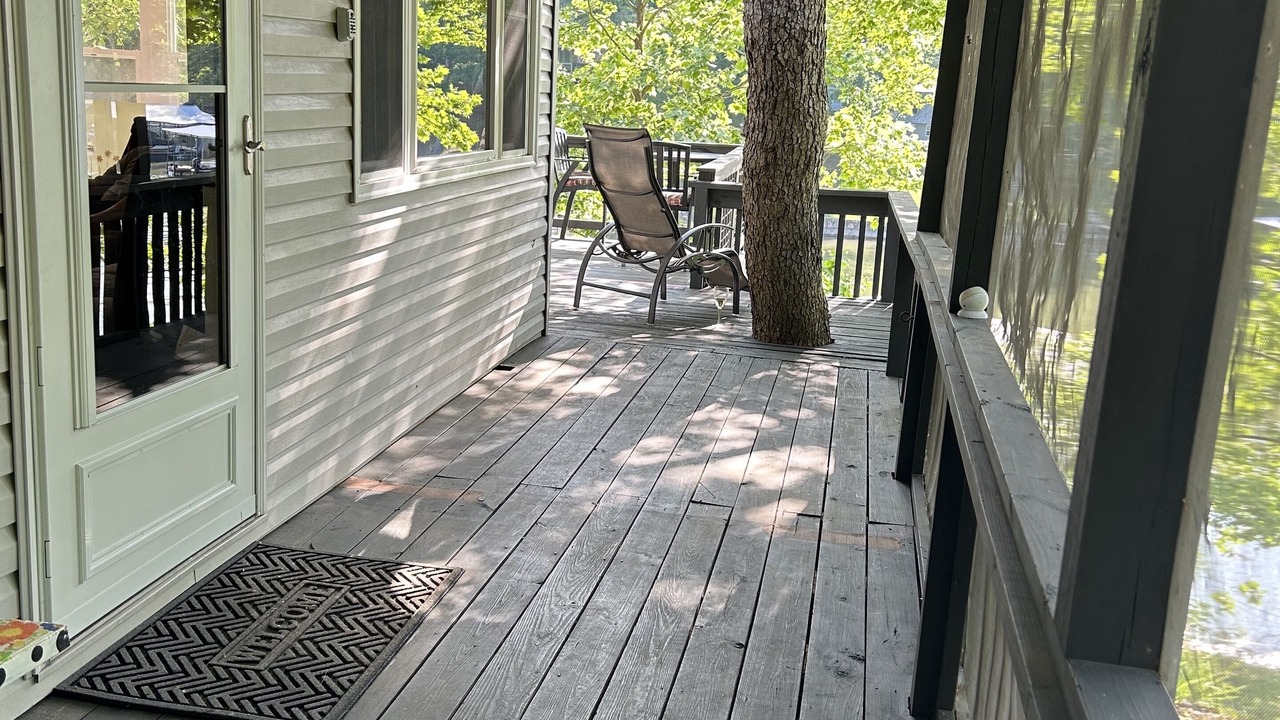 Photo of Patio Balcony in Climax Springs