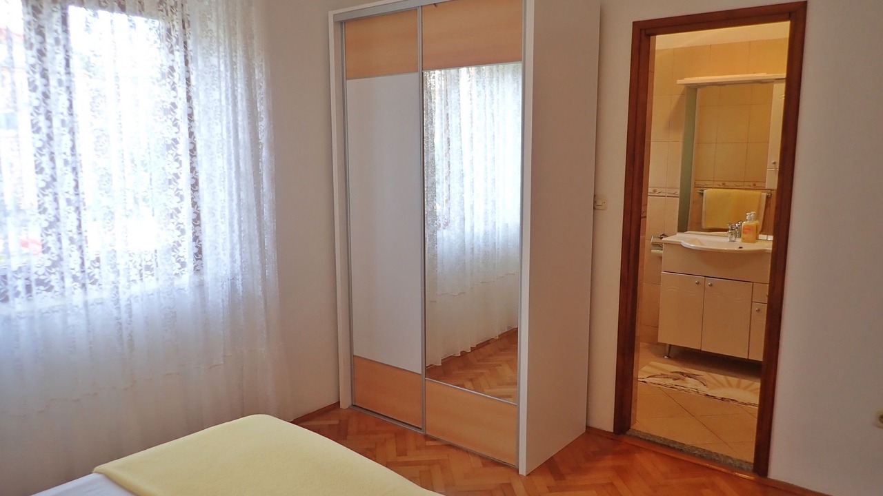 Photo of Bedroom in Seline