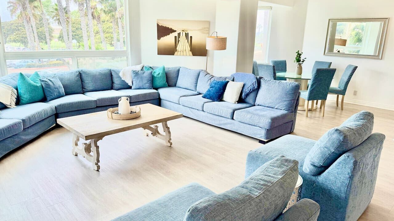 Photo of Livingroom in South Oceanside