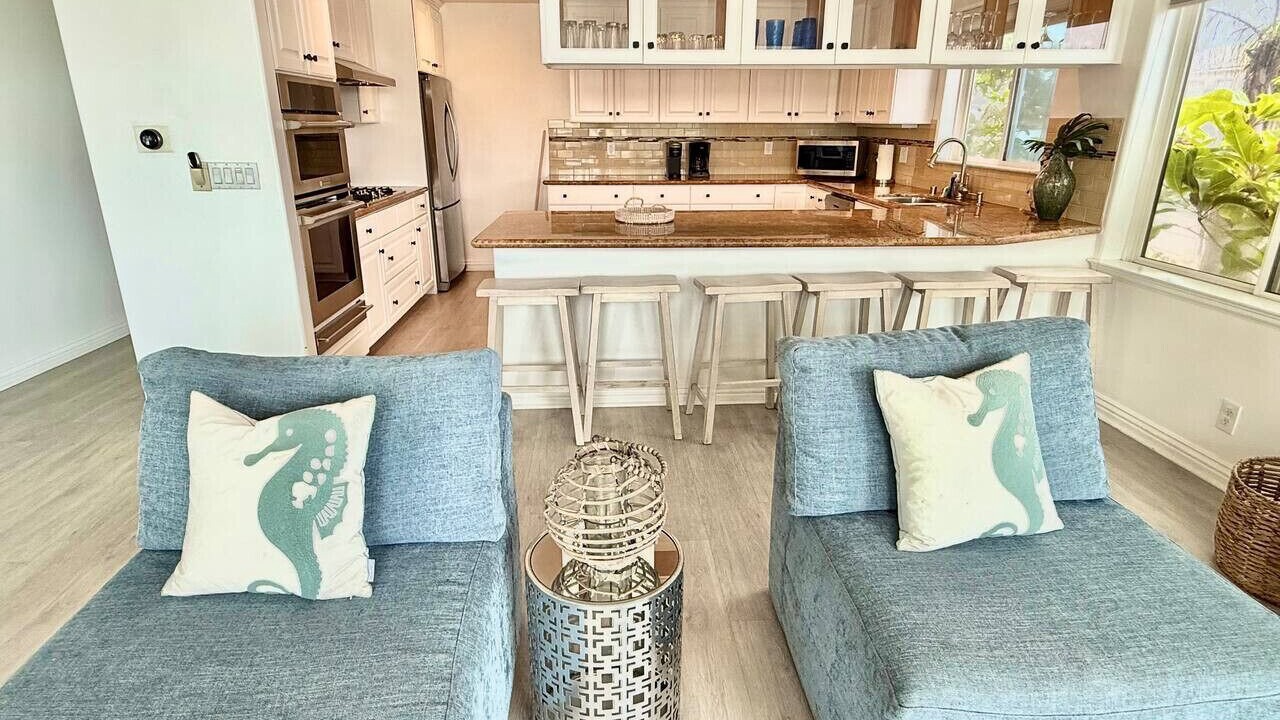 Photo of Livingroom in South Oceanside