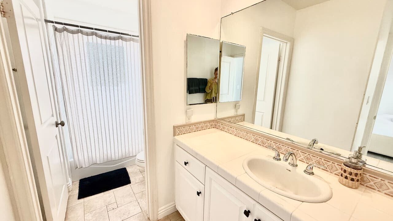 Photo of Bathroom in South Oceanside