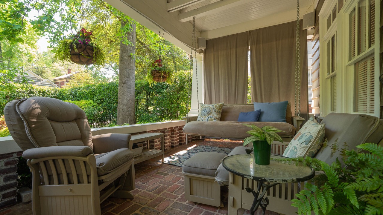 Photo of Outdoor in Virginia Highland