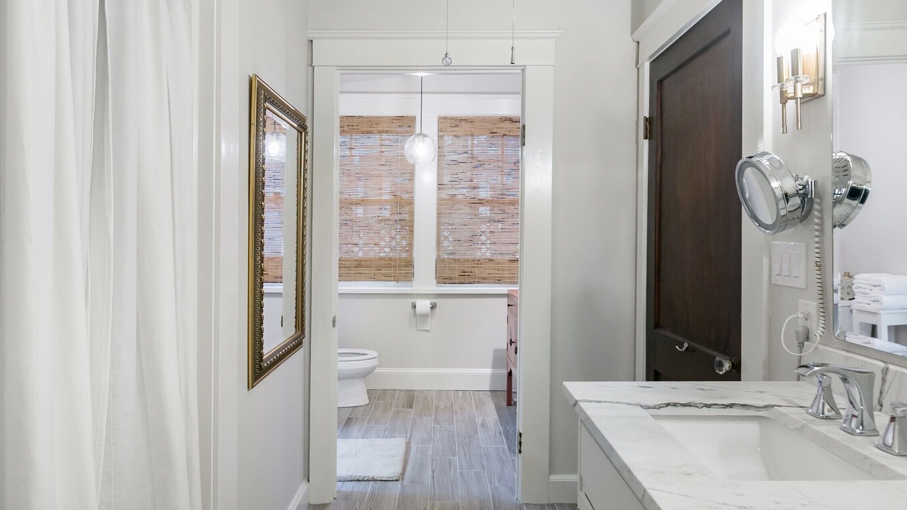 Photo of Others in Virginia Highland