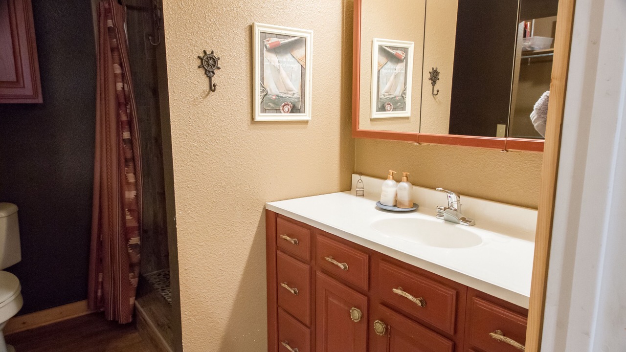 Photo of Bathroom in Shawnee