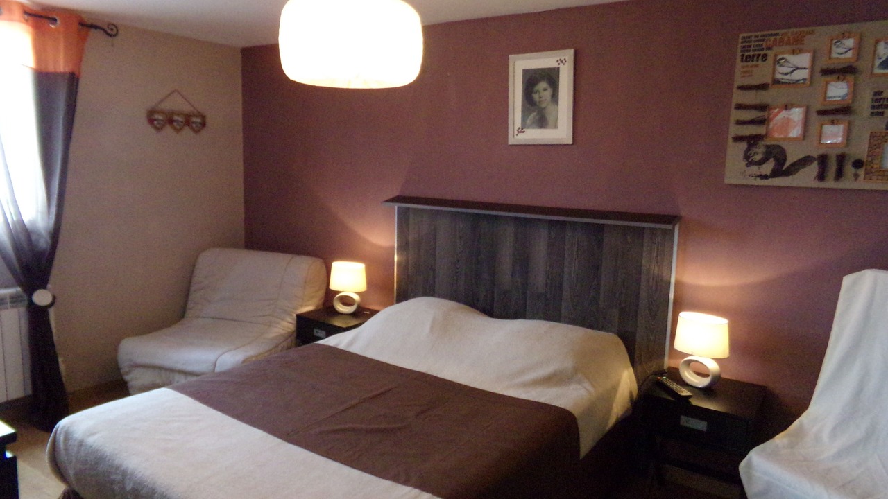 Photo of Bedroom in Le Lac-d'Issarles