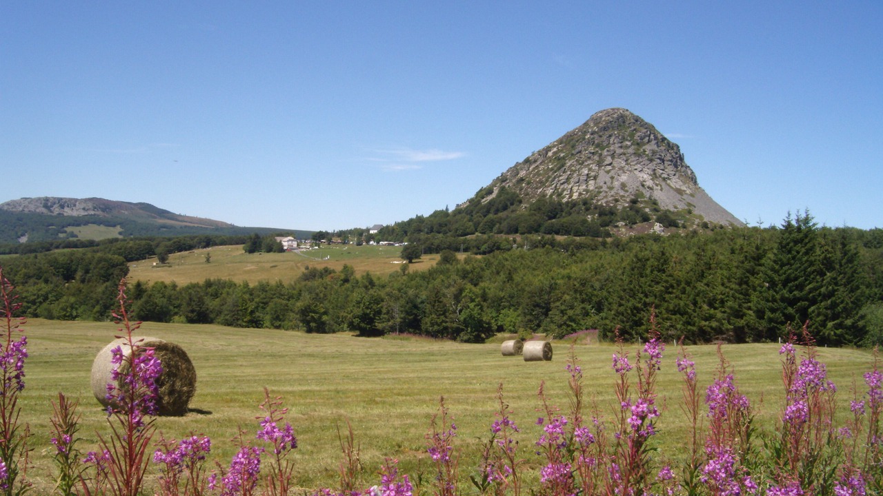 Photo of Outdoor in Le Lac-d'Issarles