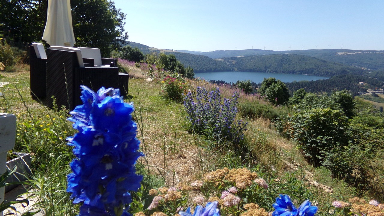 Photo of Outdoor in Le Lac-d'Issarles