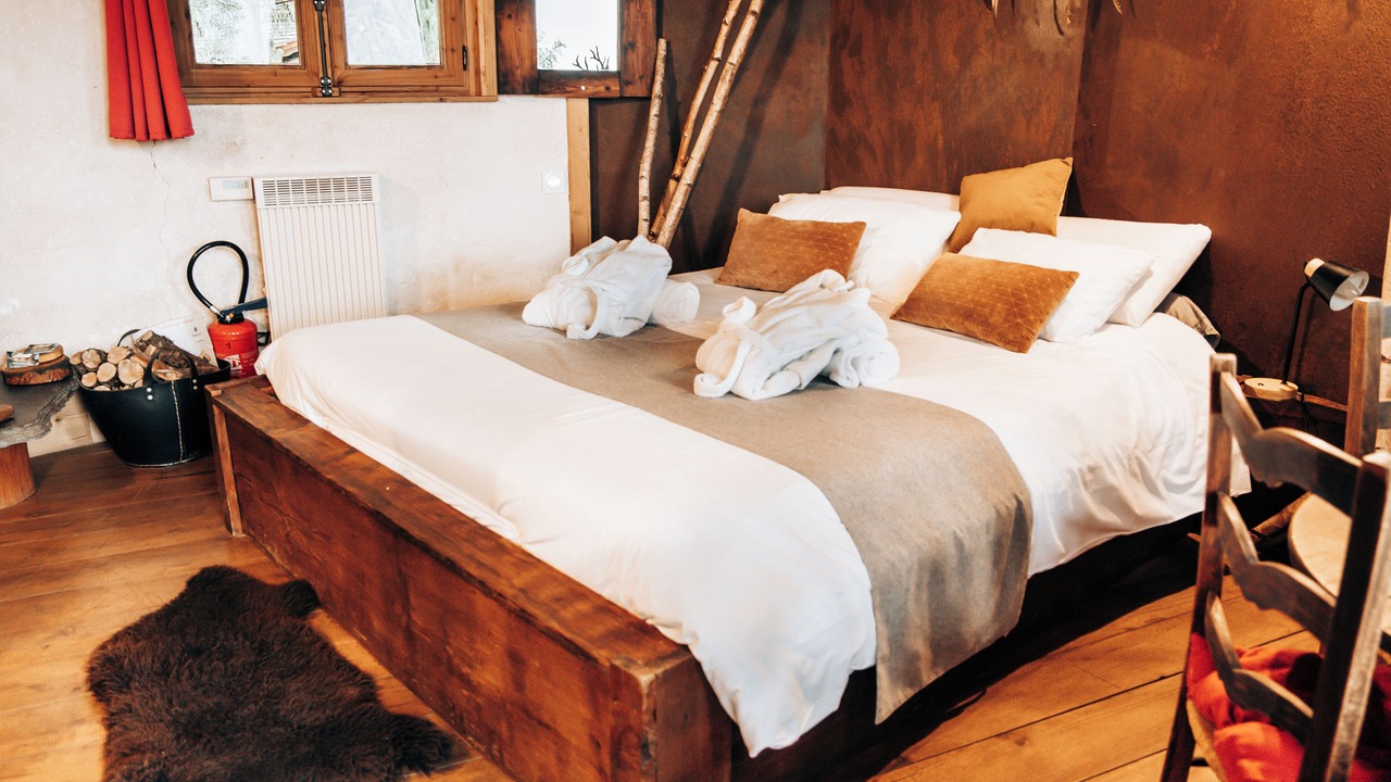 Photo of Bedroom in Collonges-sous-Saleve