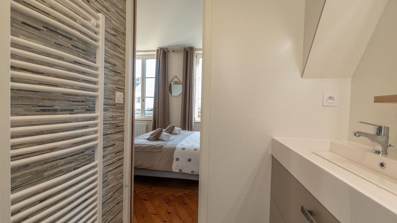 Photo of Bedroom in Honfleur