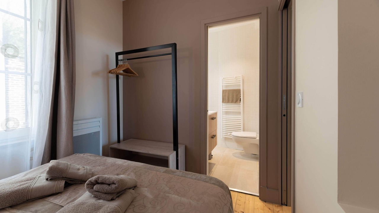 Photo of Bedroom in Honfleur