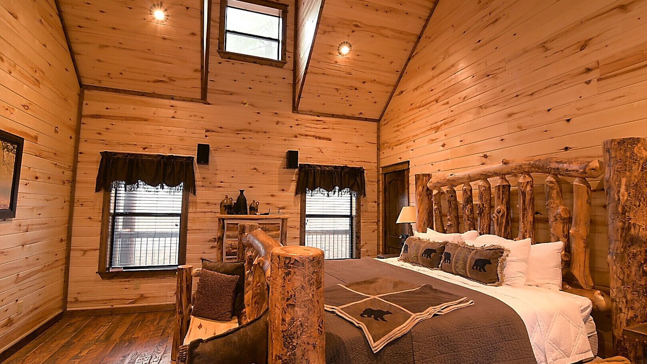 Photo of Bedroom in Broken Bow