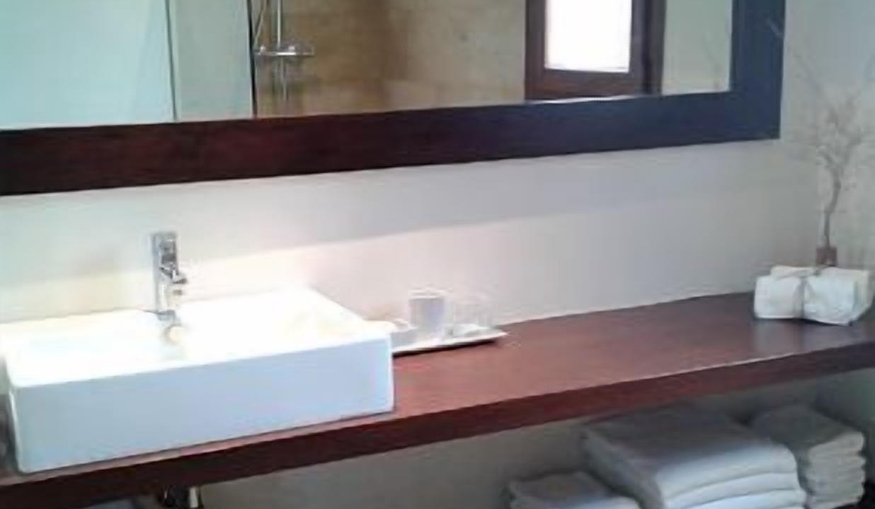 Photo of Bathroom in Torroella de Montgri