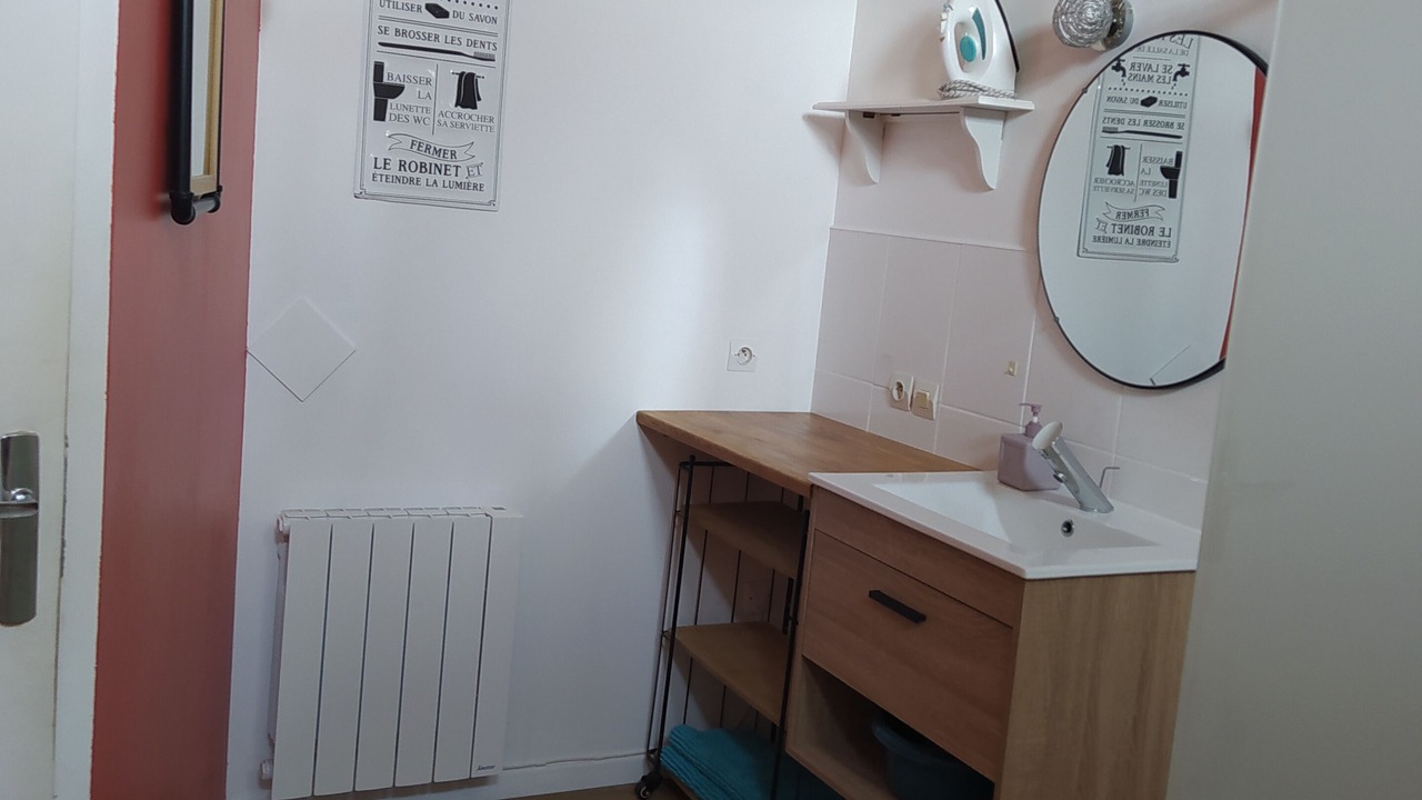 Photo of Bathroom in Gœulzin