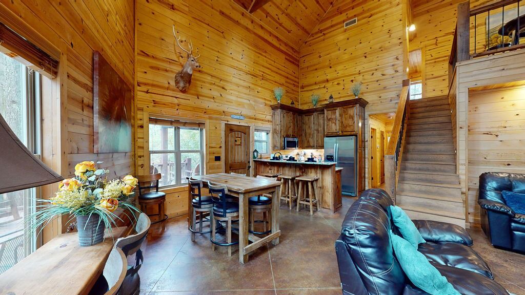 Photo of Others in Broken Bow