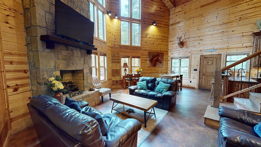 Photo of Bedroom in Broken Bow