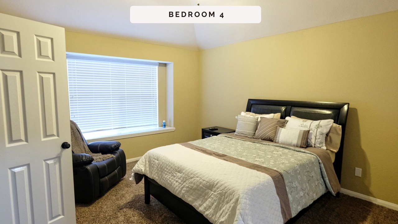 Photo of Bedroom in Clodine