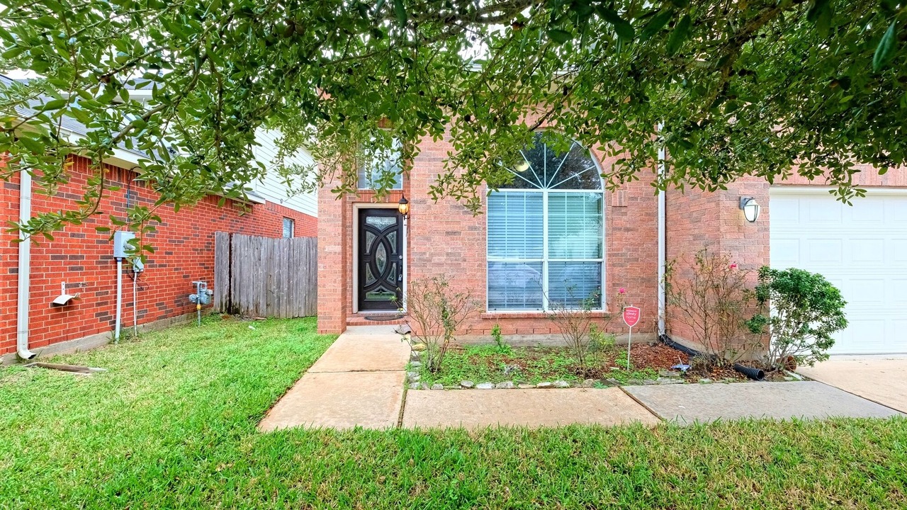 Photo of Outdoor in Clodine