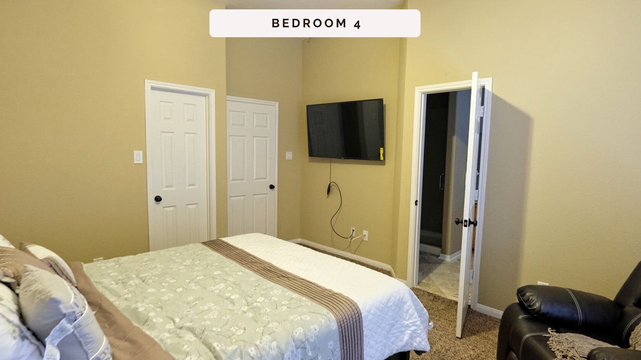 Photo of Bedroom in Clodine