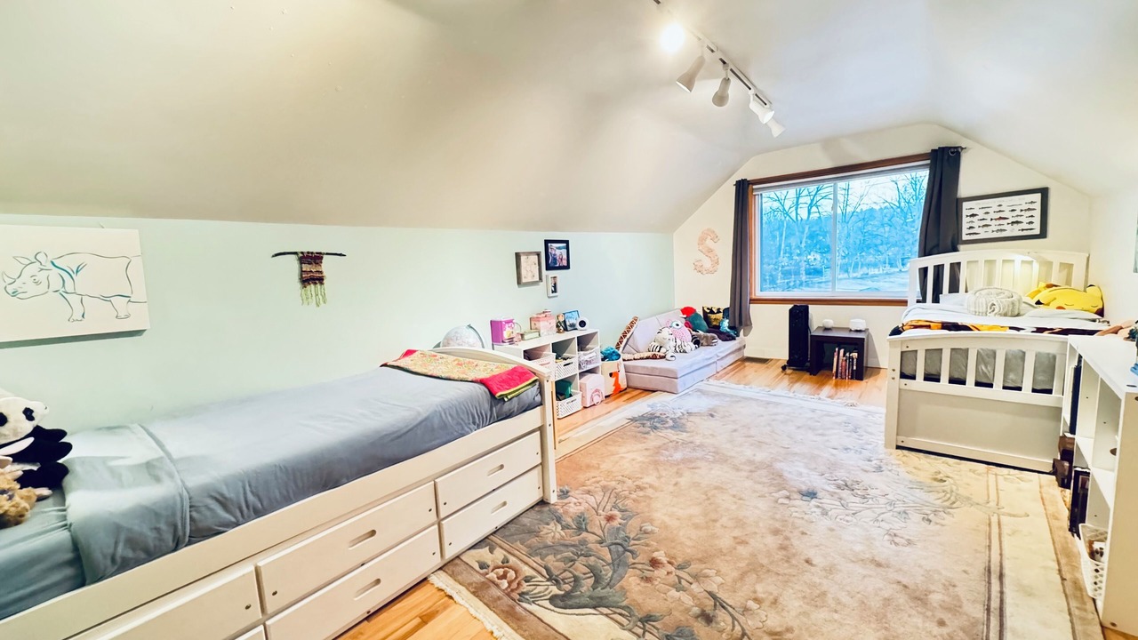 Photo of Bedroom in Ithaca