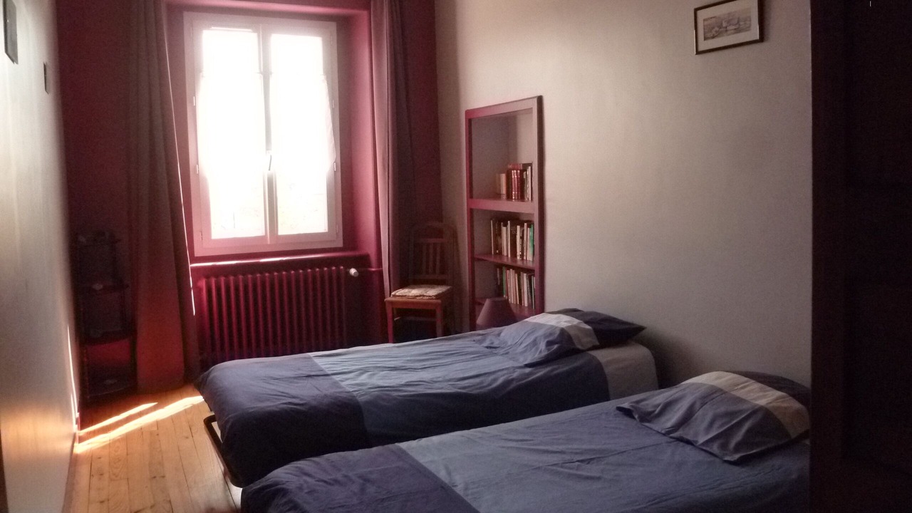 Photo of Bedroom in Langrolay-sur-Rance