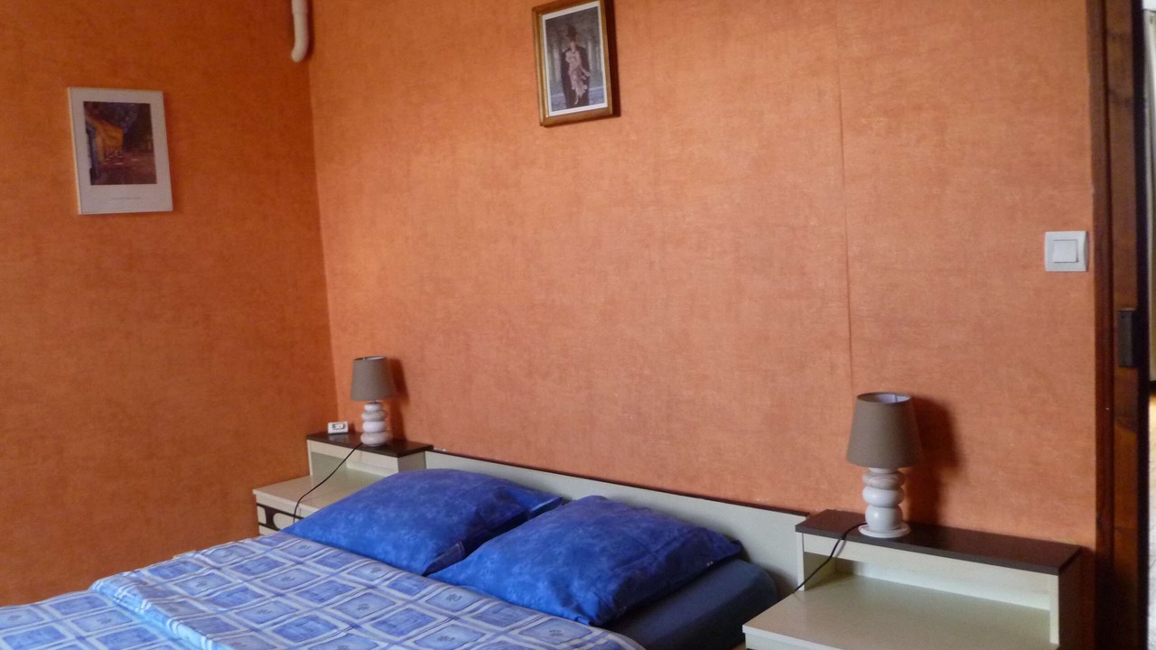 Photo of Bedroom in Langrolay-sur-Rance