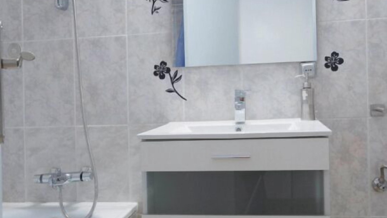 Photo of Bathroom in Gracia