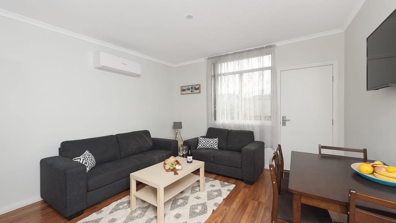 Photo of Livingroom in Milton