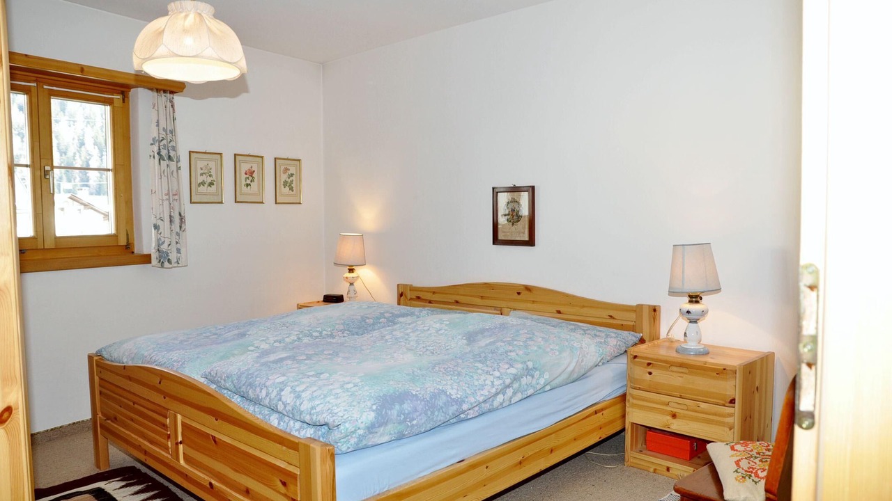 Photo of Bedroom in Engadin Scoul