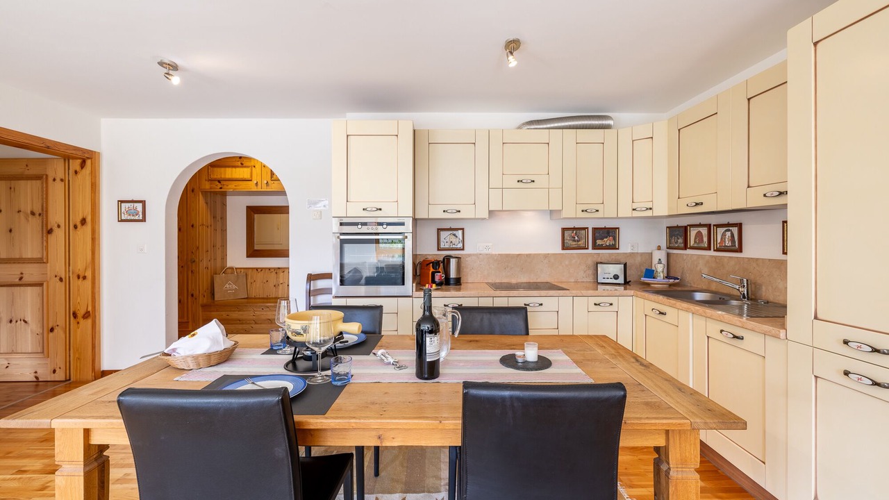 Photo of Kitchen in Engadin Scoul