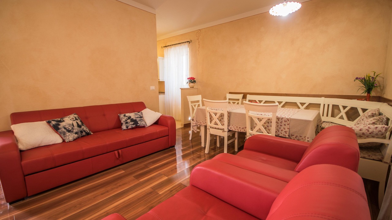 Photo of Livingroom in Pican