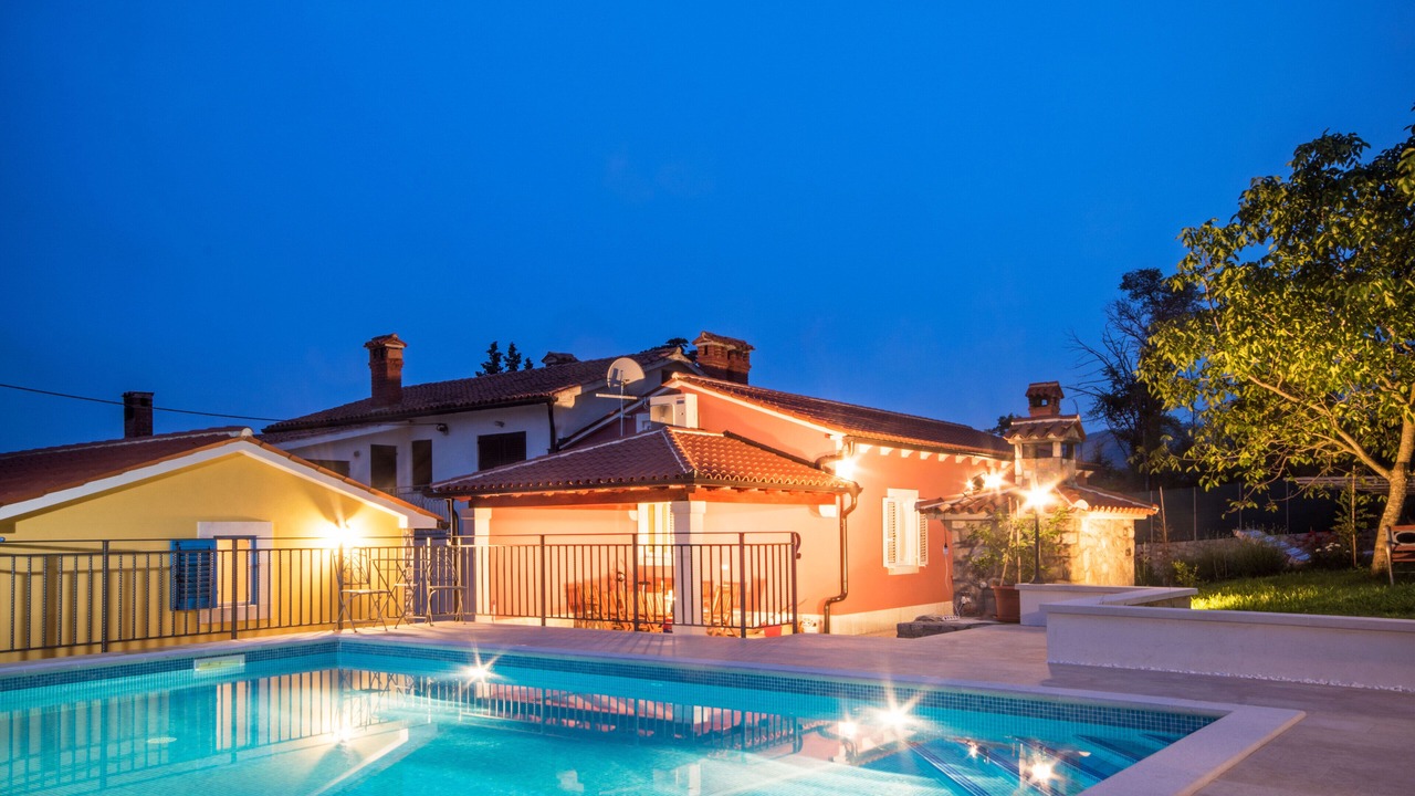 Photo of Outdoor in Pican