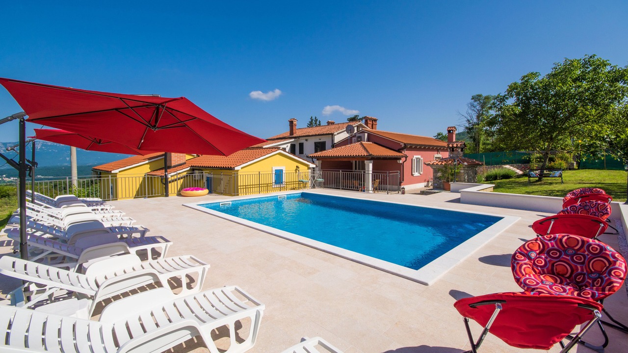 Photo of Outdoor in Pican