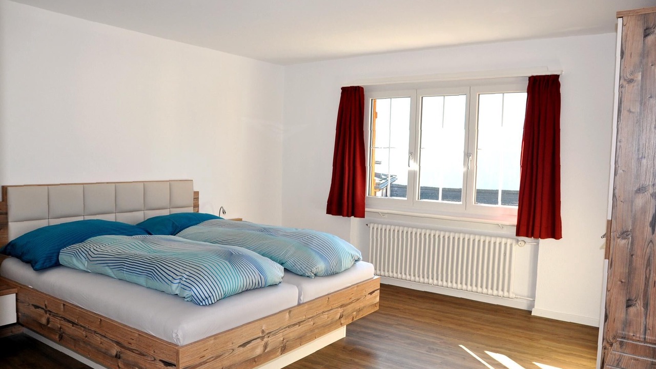 Photo of Bedroom in Engadin Scoul