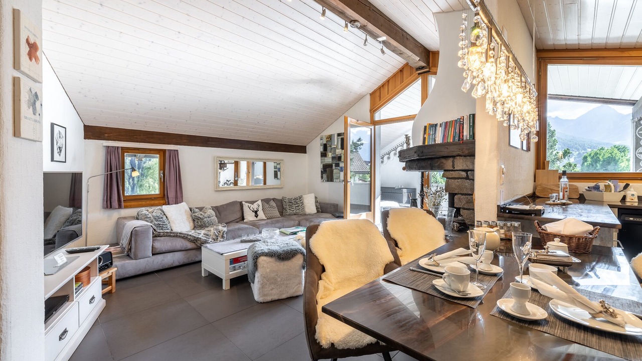 Photo of Livingroom in Engadin Scoul
