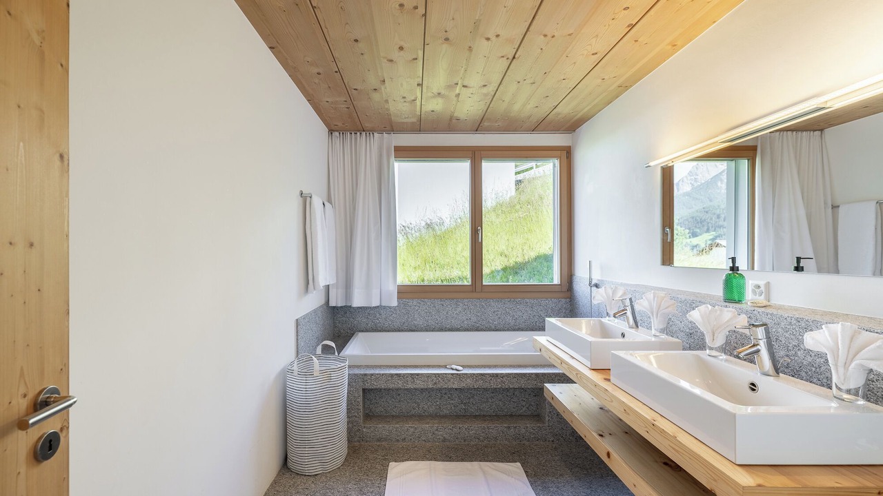 Photo of Bathroom in Engadin Scoul