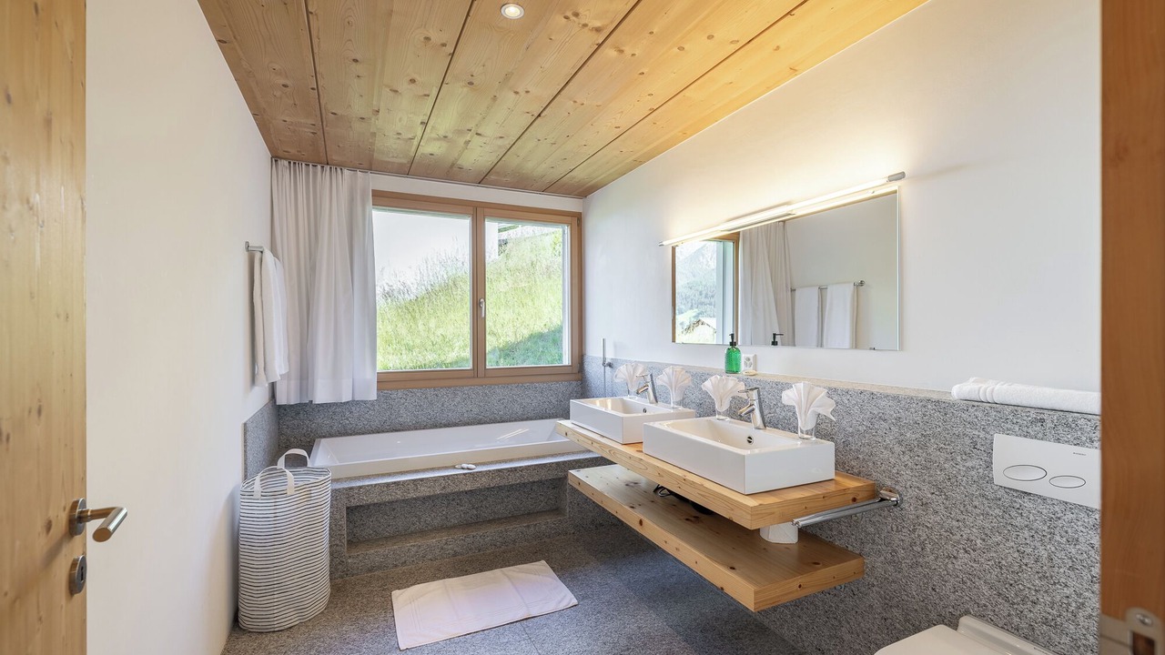Photo of Bathroom in Engadin Scoul