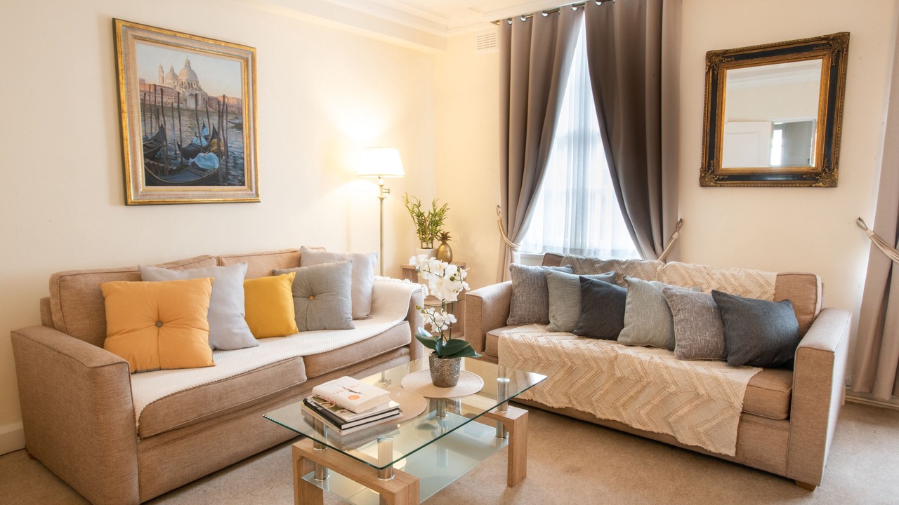 Photo of Livingroom in Mayfair